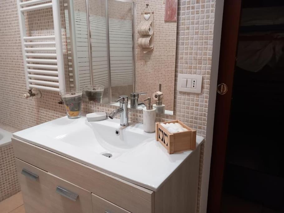 Apartamento Domus Acquedotto Roma Exterior foto